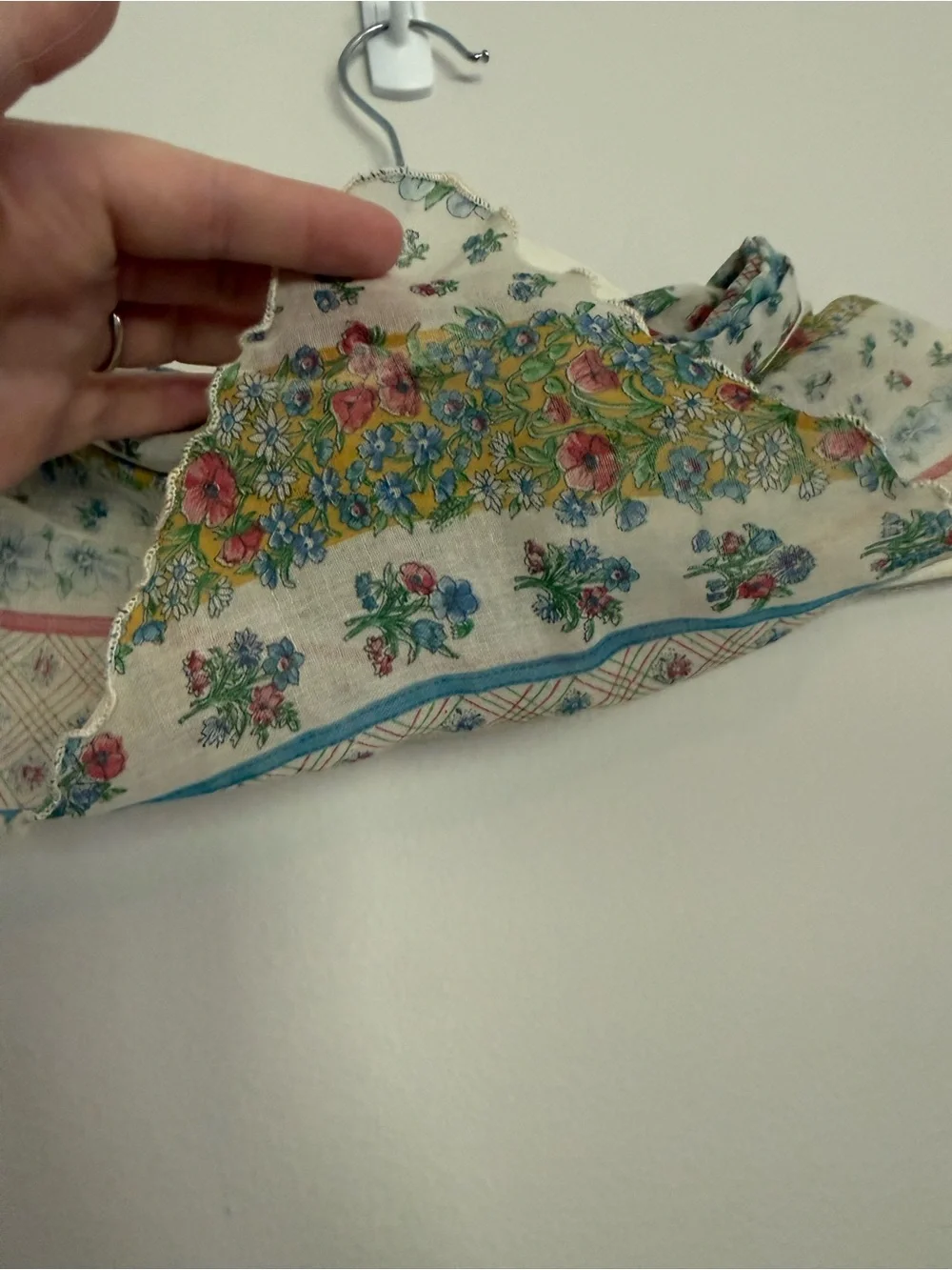 Vintage inspired floral Triangle Bandana Scarf in Cream with Prints
